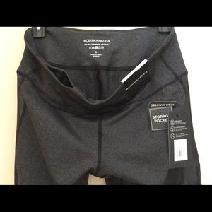 BCBGMAXAZRIA NWT performance wear Large size